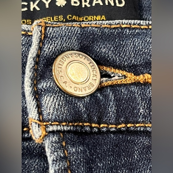 Lucky Brand Men’s 221 Straight Leg Jeans - Size 32 x 30 - Picture 7 of 7